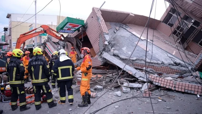 Typhoon Champi Amuk Taiwan: 1 Tewas, 527 Luka, 288 Ribu Rumah Gelap Gulita