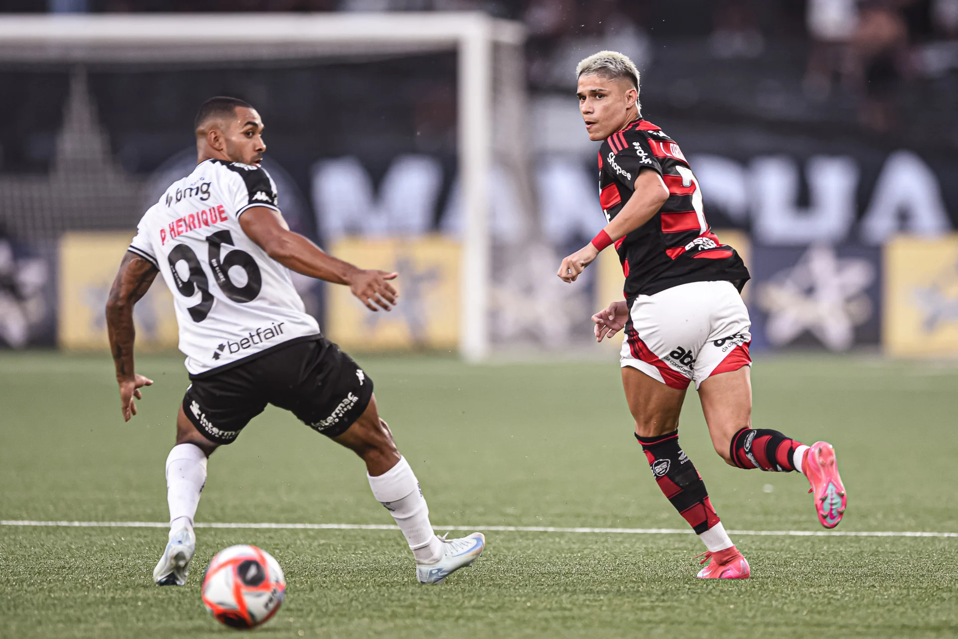 Vasco vs Flamengo: Drama Klasik di Nilton Santos, dari Patrocinador AI hingga Insiden Suporter