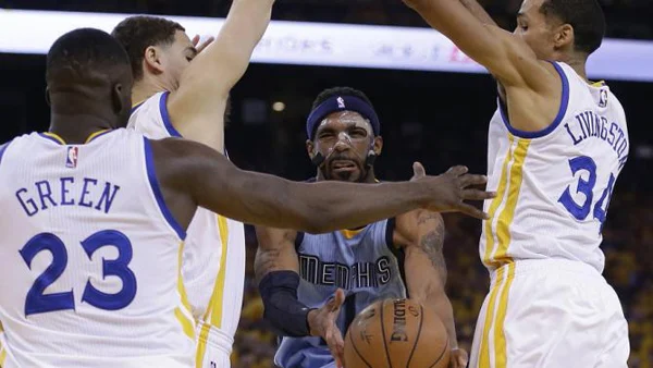 Warriors Kecolongan di Kandang Sendiri: Grizzlies Bangkit dan Menang 111-108 di Laga Dramatis
