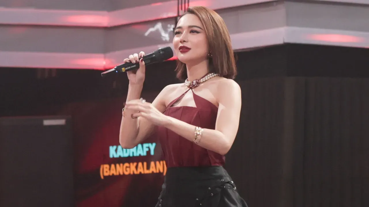 Wika Salim Siapkan Jas Pernikahan Max Adam Kamil Bareng Samuel Wongso, Momen Fitting Jadi Sorotan