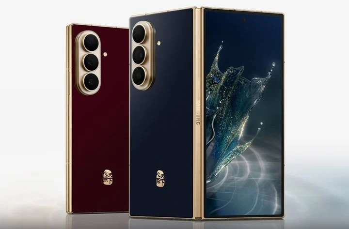 Mewahnya Z Fold8 Ultra Versi Sultan Samsung W27 Harga Rp60 Juta, Ponsel Lipat Eksklusif China dengan Aksen Emas dan Satelit