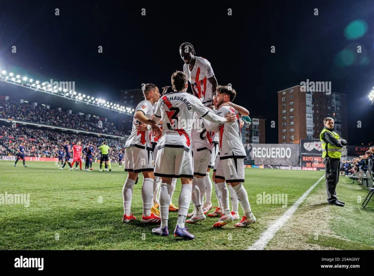 Rayo Vallecano Pesta Gol, Hajar Celta Vigo 3-0 di Vallecas